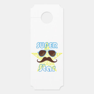 Super Ster met zonnebril en snor
