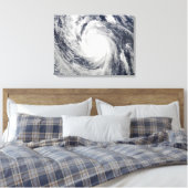 Super Tyfoon Canvas Afdruk (Insitu (Slaapkamer))