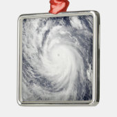 Super Tyfoon Metalen Ornament (Links)