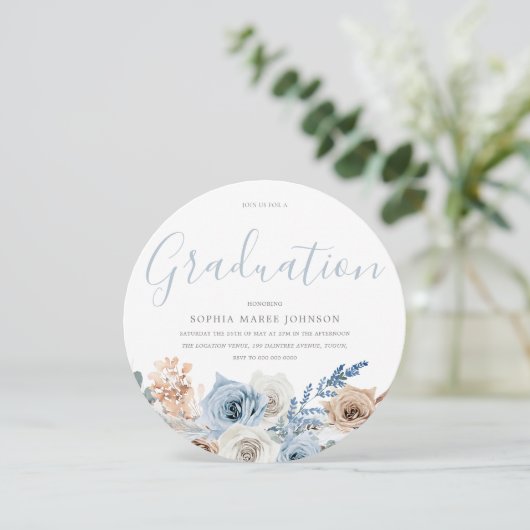 Superbe Dusty Blue Boho Graduation Invitation (Debout devant)