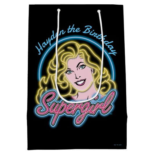 Supergirl Retro Neon Lights Grafisch Medium Cadeauzakje (Achterkant)
