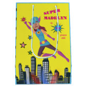 Superheld Birthday Girl Fantastic Sensational Medium Cadeauzakje (Achterkant)