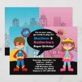 Superheld en Super Girl Birthday Party Invitation Kaart (Voorkant / Achterkant)
