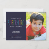 Superheld heeft behoefte aan een mededeling over d aankondiging (Voorkant)