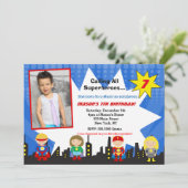 Superheld Photo Birthday Party Invitations Kaart (Staand voorkant)