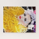 Superstar model in gele jurk legpuzzel (Horizontaal)