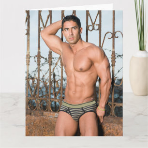 Sur la carte de voeux LGBT Hot Guy Balcony