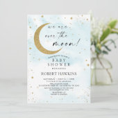 Sur la Lune Blue Gold Boy Baby shower Invitation (Debout devant)
