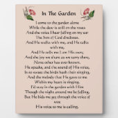 Sur La Plaque De L'Hymne Du Jardin (Devant)