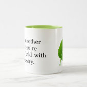 Sur la prise avec la tasse à deux tons (Centre)