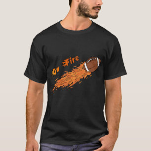 Sur le T-shirt du football du feu