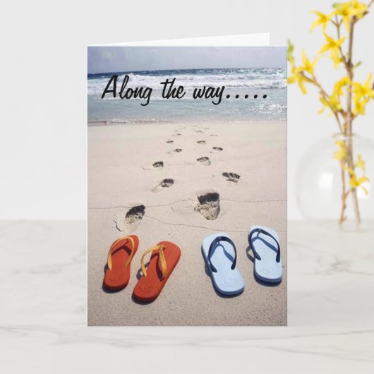 SUR VOTRE CARTE DE STYLE DE PLAGE D'ANNIVERSAIRE (Fleur jaune)