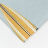 Surf Life - Retro Coastal Blue Surfboard Print Fleece Deken (Hoek)