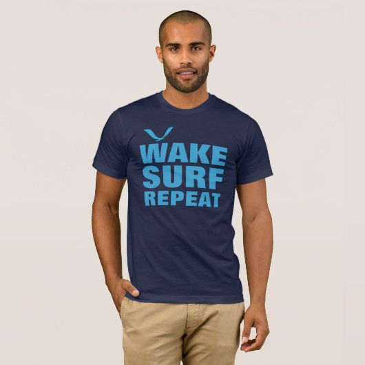 Surf Mannen Basic Bella Canvas T-Shirt (Voorkant volledig)
