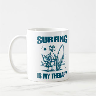 Surfen is mijn therapie Funny Goose Surfer Animal Koffiemok