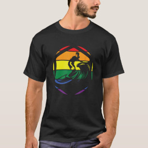 Surfen op een overvloed die een golf in de Stille T-shirt
