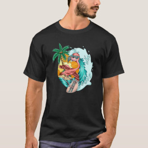 Surfen op Flamingo Surfer die de golven overspoele T-shirt