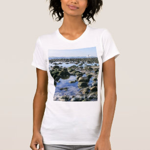 Surfen op het strand van het oude Man van San Onof T-shirt