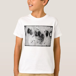 surfende mieren t-shirt