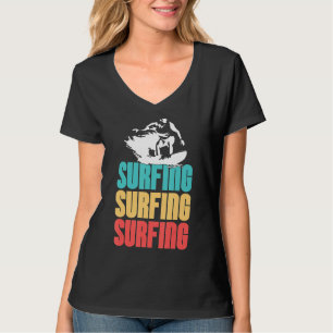 Surfende Surfende Surfende Retro Wake Surfer T-shirt