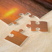 Surfer kijkt naar de golven legpuzzel (Zijkant)