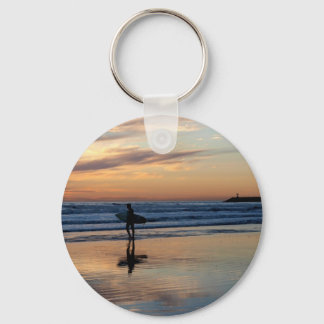 Surfer op zonsondergang sleutelhanger