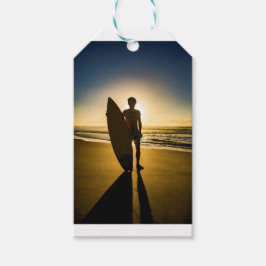 Surfer-silhouet tijdens zonsopgang cadeaulabel