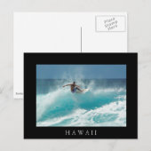 Surfer sur une grande vague noir Hawaii carte post (Devant / Derrière)