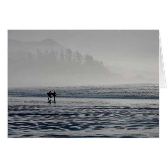 Surfers in de mist. (Voorkant Horizontaal)