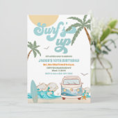 Surfing Beach Birthday Invitation (Debout devant)