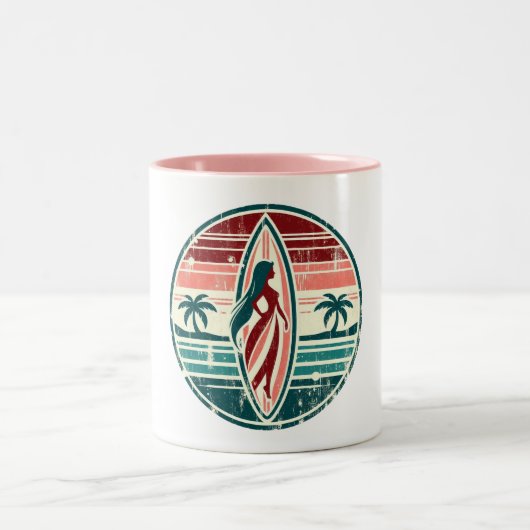 "Surfing Dreams : Hot Girl and Surfboard" Mug (Centre)