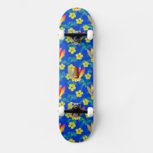Surfplanken en Masker Tiki Skateboard