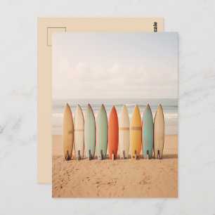  surfplanken op het strand briefkaart