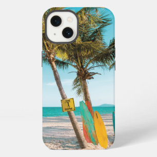 Surfplanken op strand kussenhoes iPhone 13 hoesje