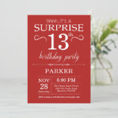 Surprise 13e anniversaire Invitation Rouge (Debout devant)