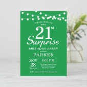 Surprise 21e anniversaire Invitation Green (Debout devant)