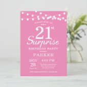 Surprise 21e anniversaire Invitation rose (Debout devant)
