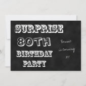 Surprise 80e anniversaire de fête Invitation table (Devant)