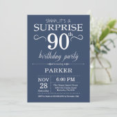 Surprise 90e anniversaire Invitation Bleu (Debout devant)