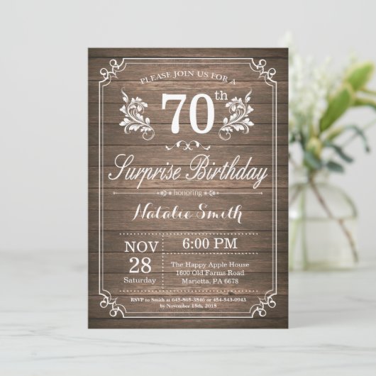 Surprise Rustic 70e anniversaire Invitation Floral (Debout devant)