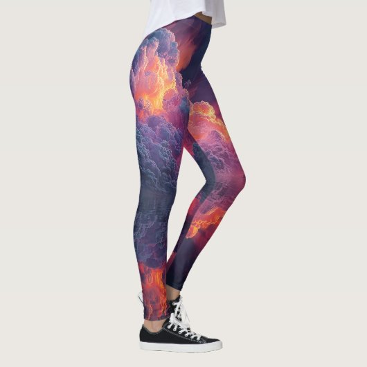 Surreal Glowing Sunset Clouds Reflected In Water Leggings (Rechts)