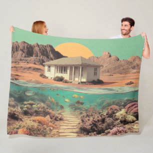 Surrealistisch huis in de woestijn met onderwater fleece deken