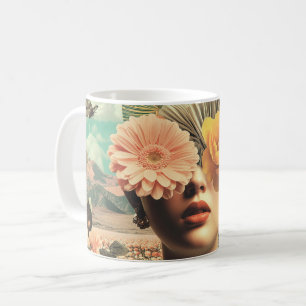 Surrealistisch Vrouwelijk Portret Met Bloemen Die Koffiemok