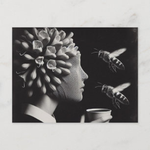Surrealistische Bloem Hoofd Vrouw en Bijen Briefkaart