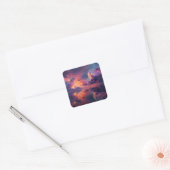 Surrealistische dramatische wolken met vurige zons vierkante sticker (Envelop)