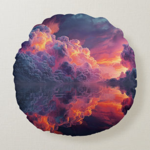 Surrealistische gloeiende zonsondergangswolken wee rond kussen