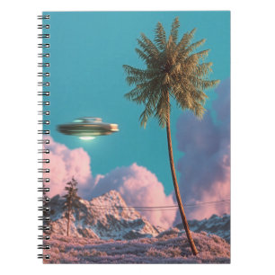 Surrealistische UFO- en palmbomen bergscene Notitieboek