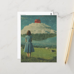 Surrealistische zoete ufo in een melkweide briefkaart