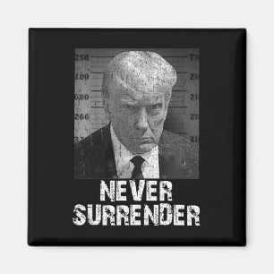 Surrender Pro Trump Magneet