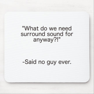 Surround sound: geen man in Black Blue Red Muismat